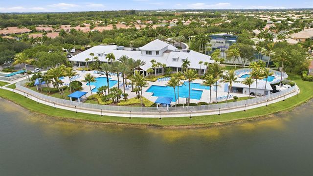 2340 Windjammer Way, West Palm Beach, FL 33411