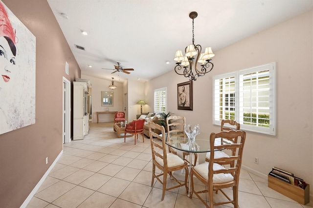2340 Windjammer Way, West Palm Beach, FL 33411