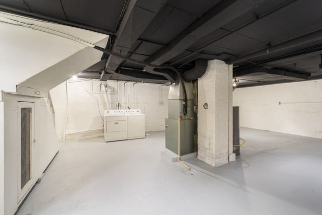 1530 Chartres Street, Lasalle, IL 61301