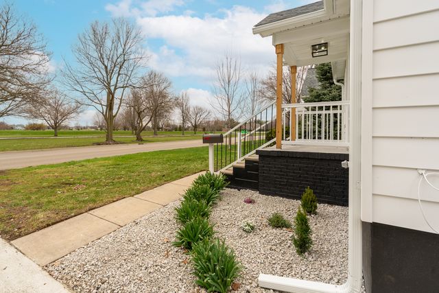 1530 Chartres Street, Lasalle, IL 61301