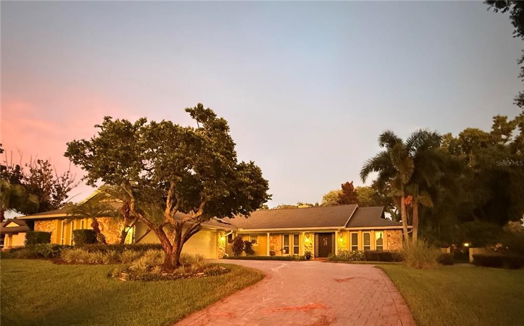 8932 ROYAL BIRKDALE LANE, Orlando, FL 32819