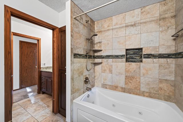 3435 Glen Oaks Avenue, White Bear Lake, MN 55110