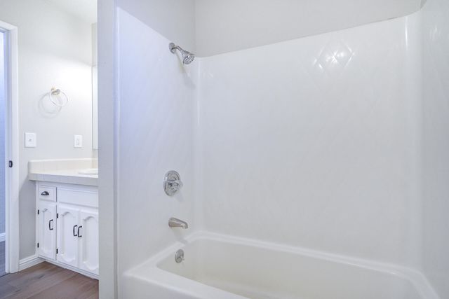 8947 Olney Park Drive, Redding, CA 96001