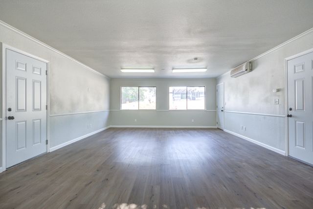 8947 Olney Park Drive, Redding, CA 96001