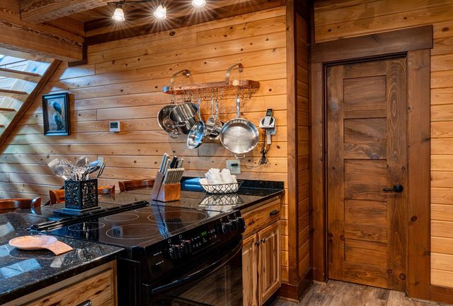 359 Whispering Wind Trail, Topton, NC 28781