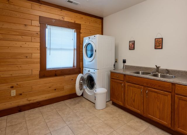 359 Whispering Wind Trail, Topton, NC 28781