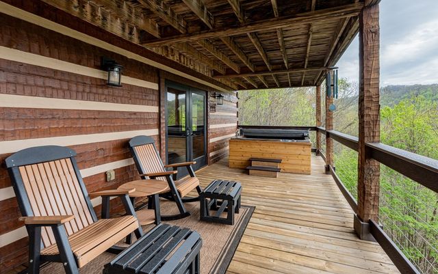 359 Whispering Wind Trail, Topton, NC 28781
