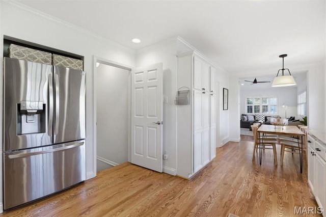 829 Renderer Drive, St Louis, MO 63122