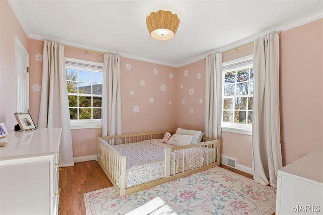 829 Renderer Drive, St Louis, MO 63122