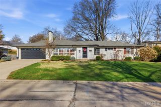 829 Renderer Drive, St Louis, MO 63122
