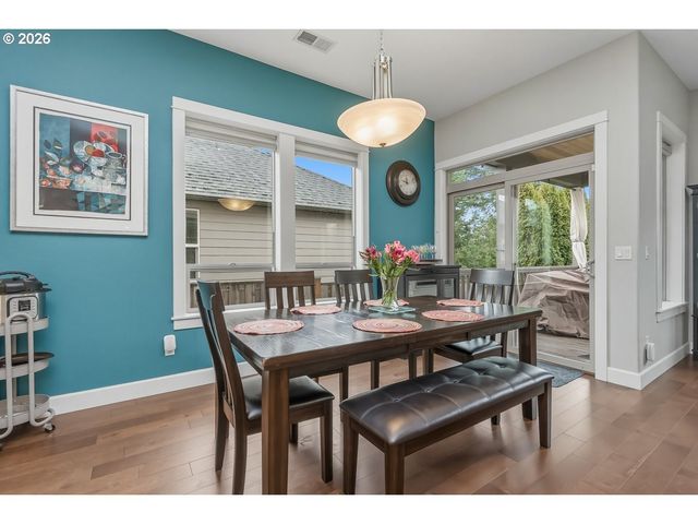 6541 Se KETCHUM St, Milwaukie, OR 97267