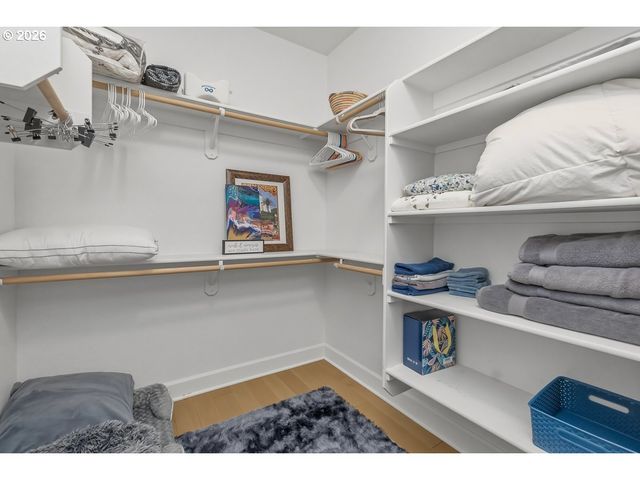 6541 Se KETCHUM St, Milwaukie, OR 97267