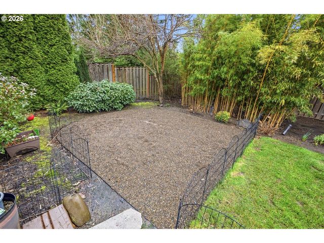 6541 Se KETCHUM St, Milwaukie, OR 97267