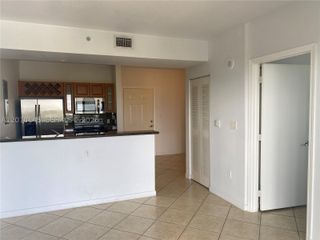 1 Glen Royal Pkwy 1113, Miami, FL 33125
