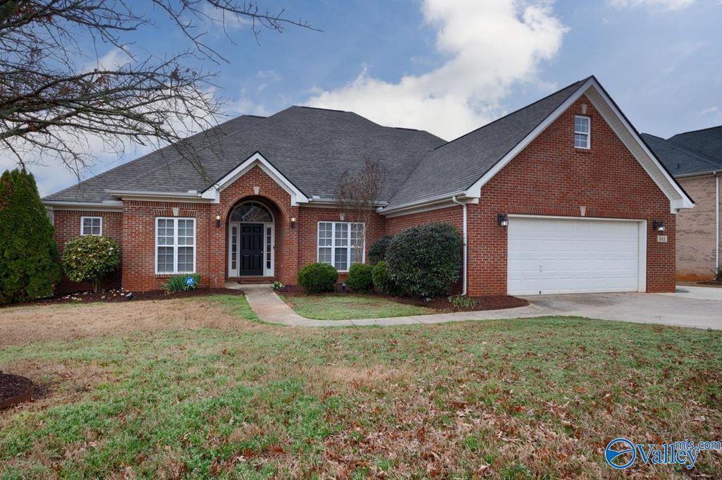 141 Bellingham Drive, Madison, AL 35758