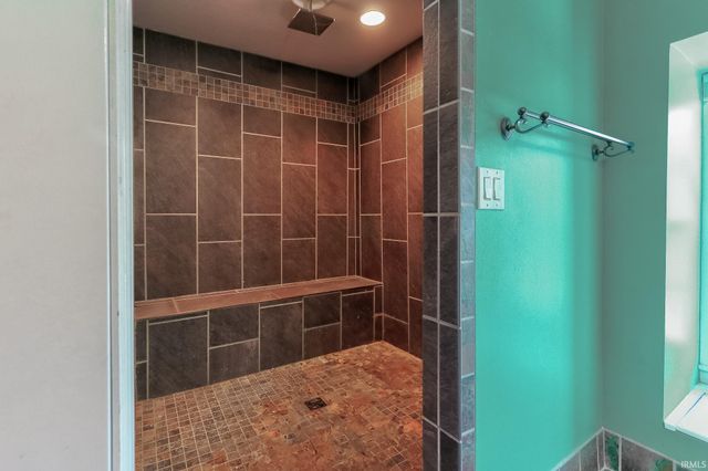 1730 Orchard Road, Evansville, IN 47720