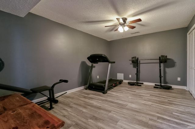 1730 Orchard Road, Evansville, IN 47720