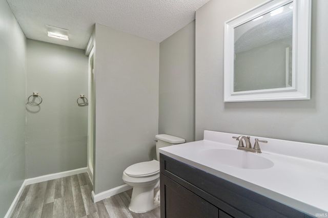 1730 Orchard Road, Evansville, IN 47720