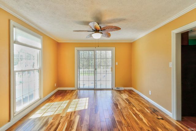 1730 Orchard Road, Evansville, IN 47720