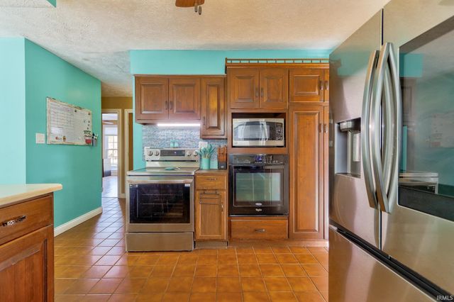 1730 Orchard Road, Evansville, IN 47720