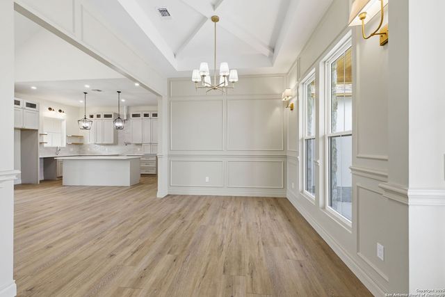 348 Valley Oak, Bandera, TX 78003