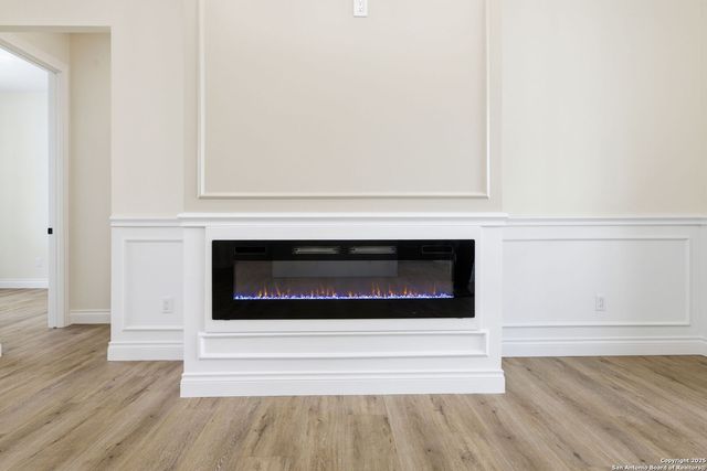 348 Valley Oak, Bandera, TX 78003