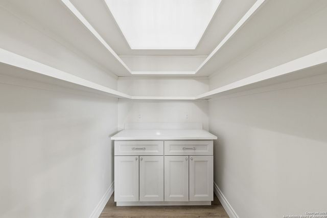 348 Valley Oak, Bandera, TX 78003