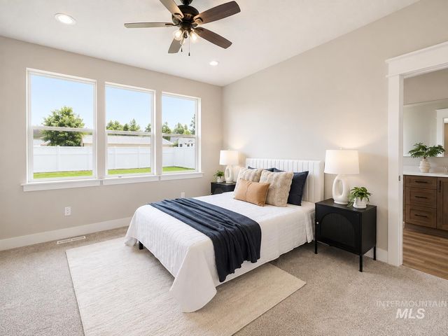 1153 S Recess Way, Kuna, ID 83634