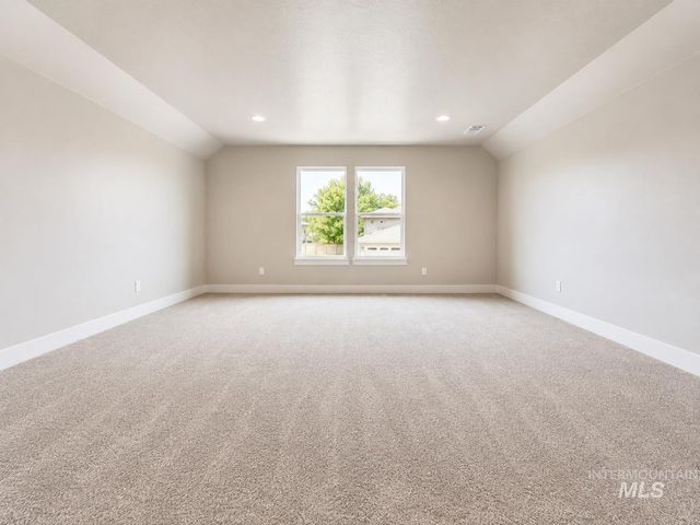1153 S Recess Way, Kuna, ID 83634