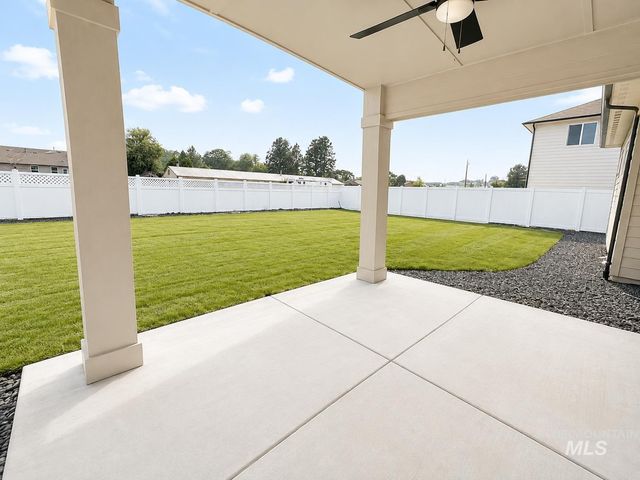 1153 S Recess Way, Kuna, ID 83634