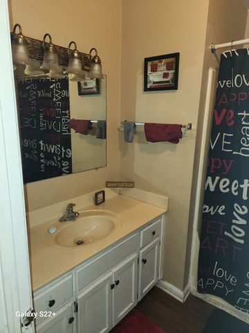 1212 Tulip Grove Rd, Hermitage, TN 37076