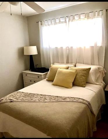 2606 Barbee 8, Houston, TX 77004