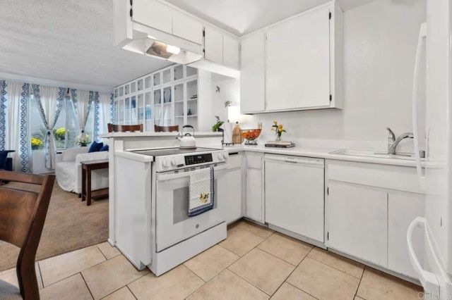 6665 Mission Gorge Road D9, San Diego, CA 92120