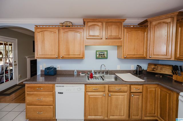 2810 COUNTY ROAD 81, Clanton, AL 35045