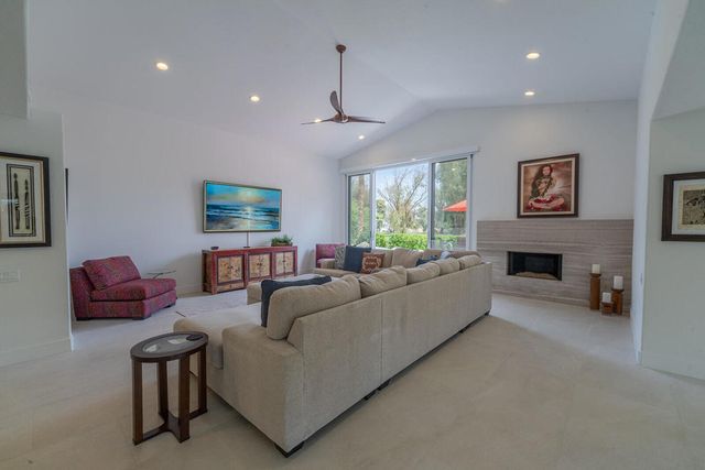 39626 Sweetwater Drive, Palm Desert, CA 92211