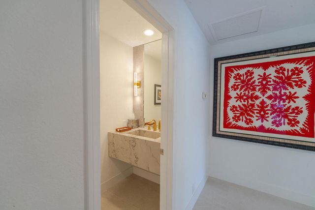 39626 Sweetwater Drive, Palm Desert, CA 92211