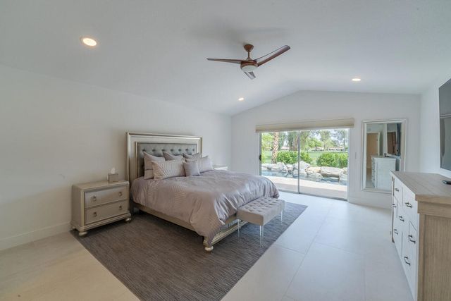 39626 Sweetwater Drive, Palm Desert, CA 92211