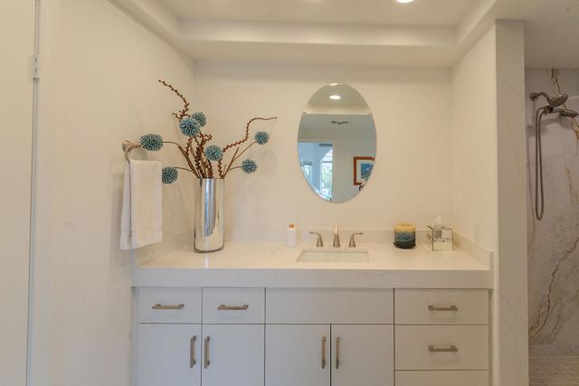 39626 Sweetwater Drive, Palm Desert, CA 92211