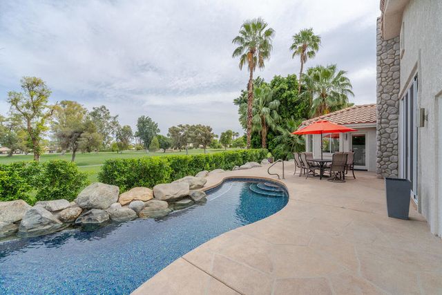 39626 Sweetwater Drive, Palm Desert, CA 92211