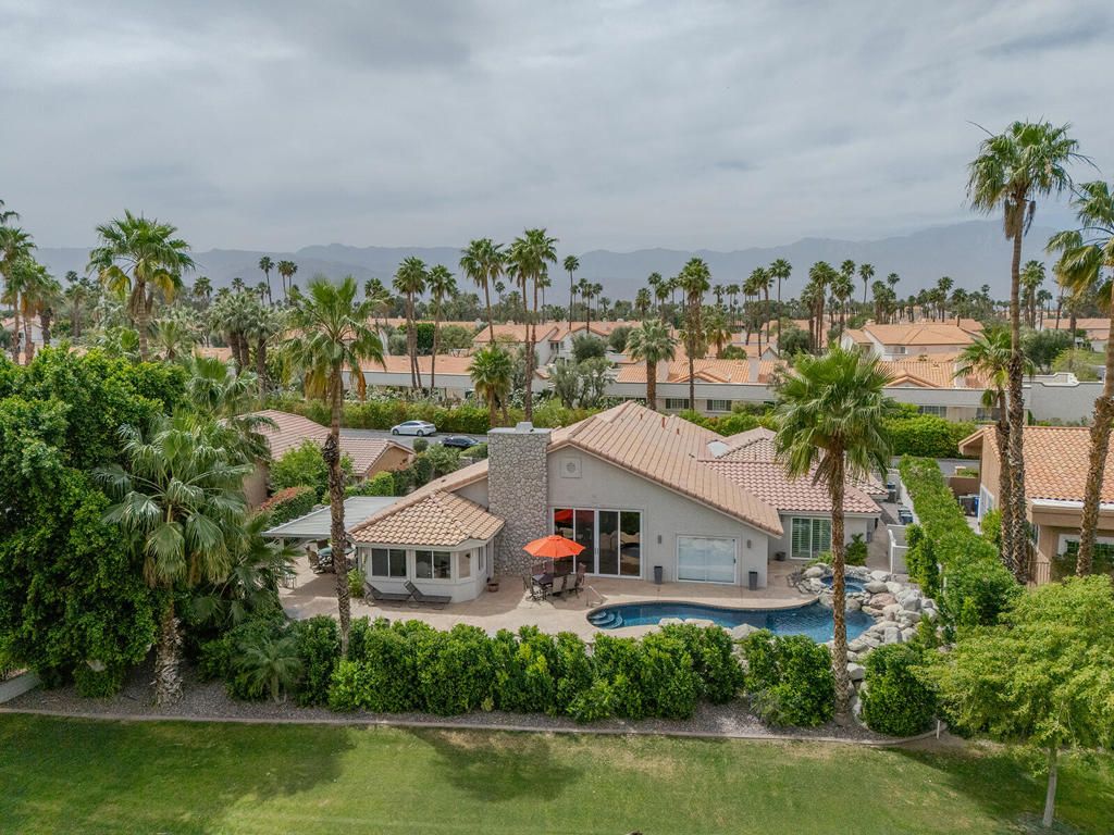 39626 Sweetwater Drive, Palm Desert, CA 92211