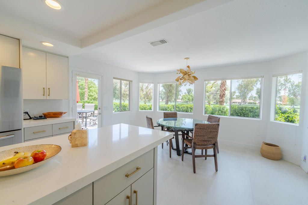 Image 15 of property listing at 39626 Sweetwater Drive, Palm Desert, CA 92211