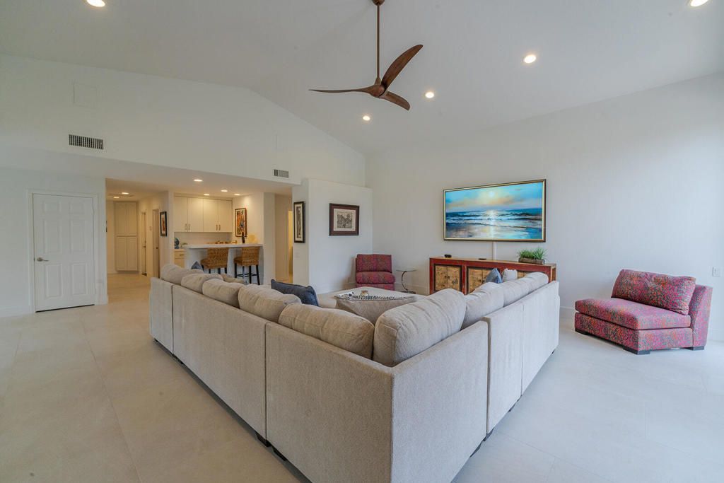 Image 21 of property listing at 39626 Sweetwater Drive, Palm Desert, CA 92211