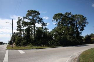 209 Gunnery RD N, Lehigh Acres, FL 33971