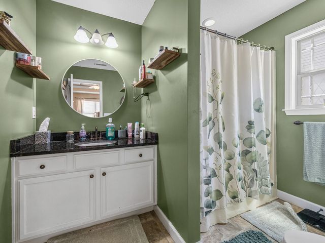 584 Cromwell Drive, Spartanburg, SC 29301