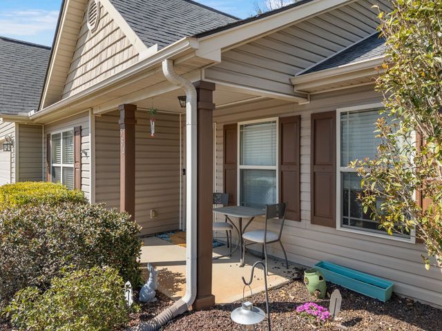 584 Cromwell Drive, Spartanburg, SC 29301