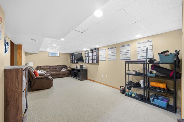 520 211th Street, Dyer, IN 46311