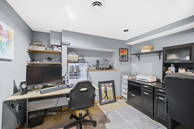 520 211th Street, Dyer, IN 46311