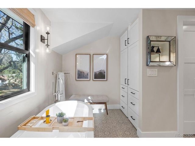 2250 Crestridge Dr, Greenwood Village, CO 80121