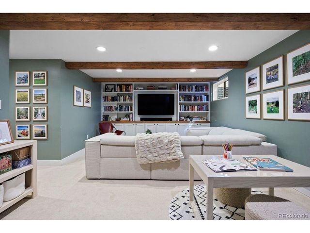 2250 Crestridge Dr, Greenwood Village, CO 80121