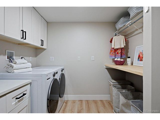 2250 Crestridge Dr, Greenwood Village, CO 80121